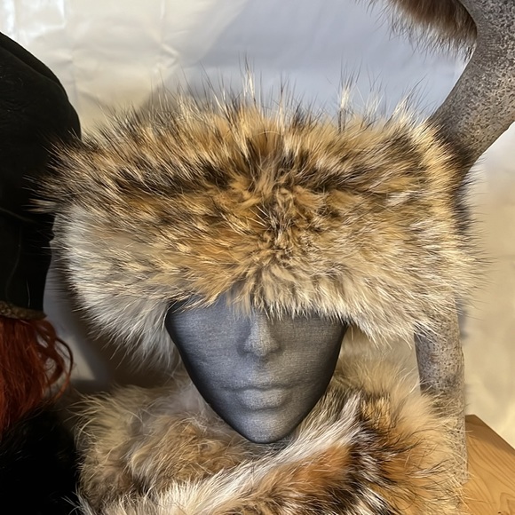Handmade real wolf fur headband - Picture 3 of 6